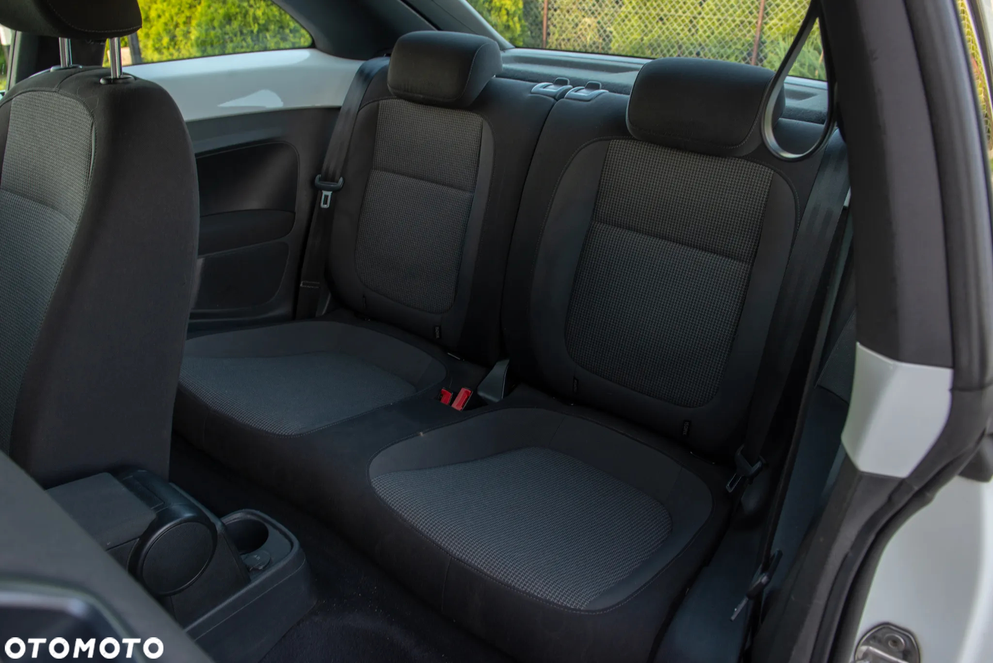 Volkswagen Beetle 1.6 TDI Design - 13