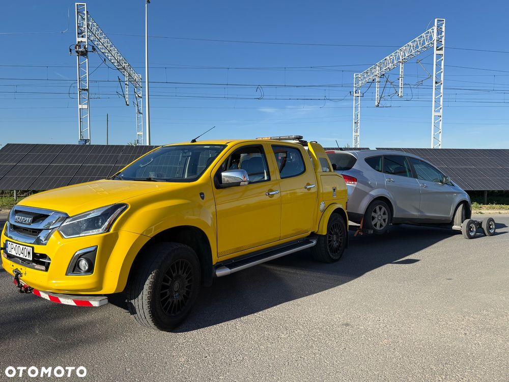 Isuzu D Max OMARS - 31