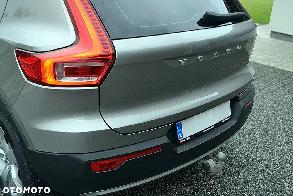 Volvo XC 40 D3 Momentum - 11