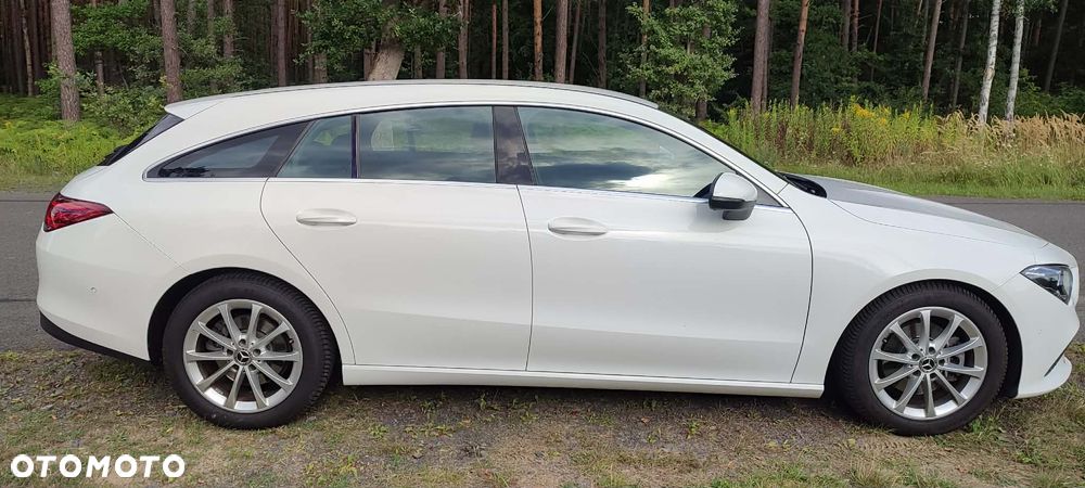 Mercedes-Benz CLA 200 d 4-Matic 8G-DCT - 2