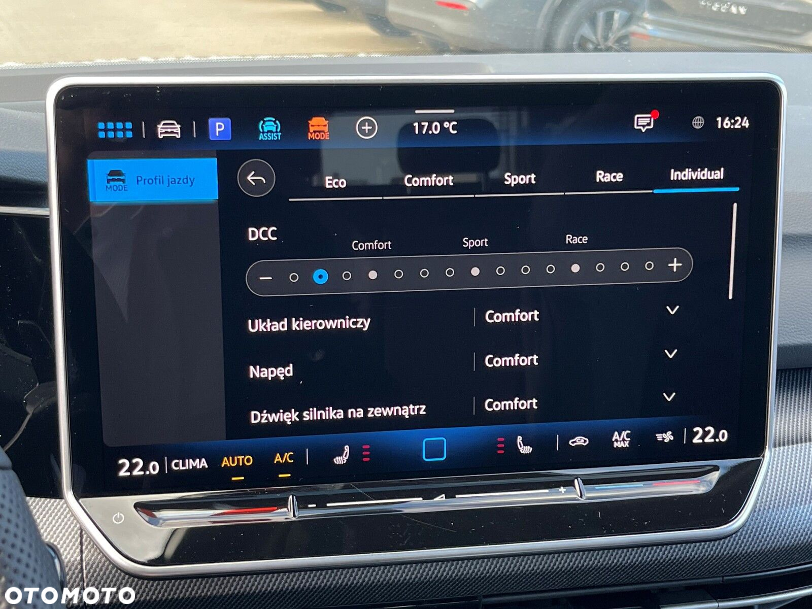 Volkswagen Golf VIII 2.0 TSI 4Motion R - 11