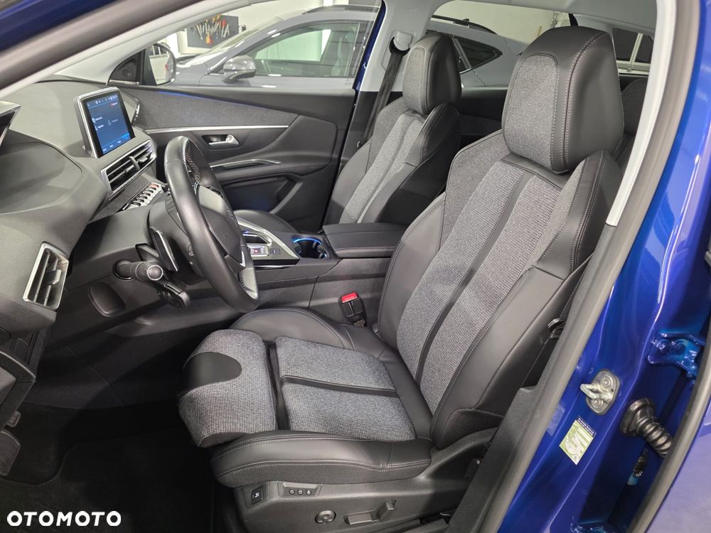 Peugeot 3008 BlueHDi 130 Stop & Start EAT8 Allure - 39