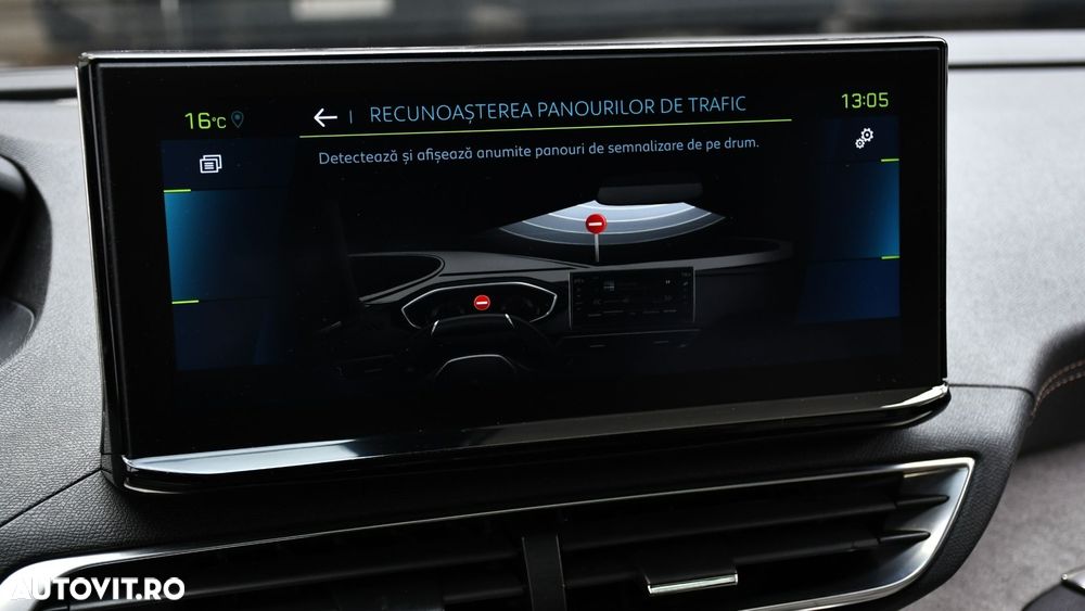 Peugeot 3008 PHEV 300 EAT8 4X4 GT - 28