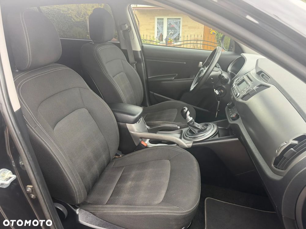 Kia Sportage 1.7 CRDI 2WD Attract - 22
