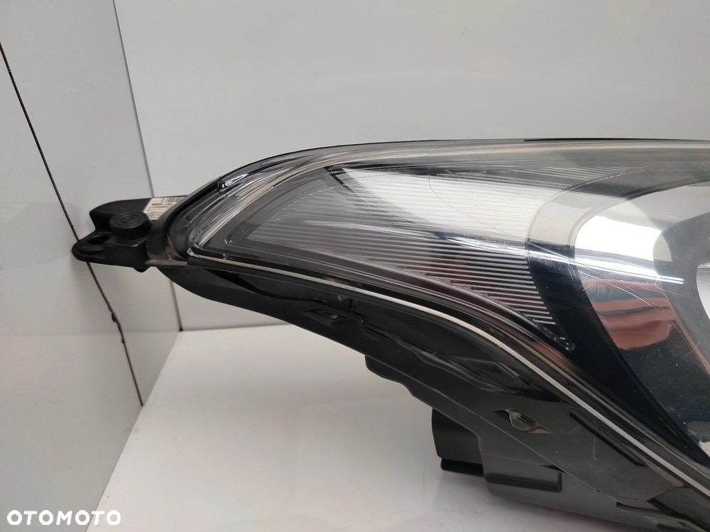 HYUNDAI I10 II REFLEKTOR PRAWY PRZÓD LAMPA PRAWA PRZEDNIA - 16