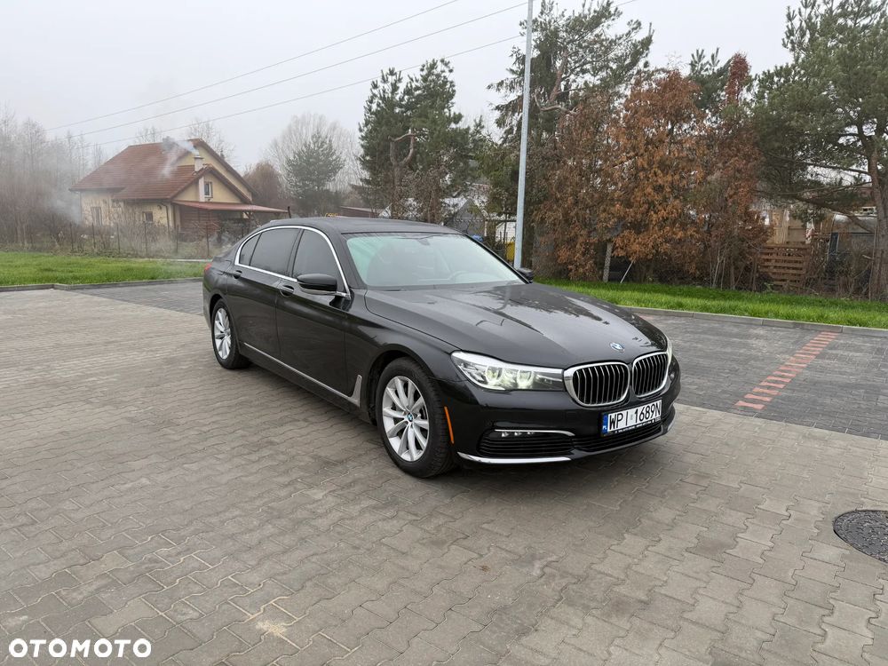 BMW Seria 7 740Li - 3
