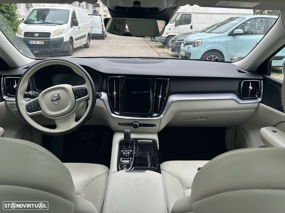 Volvo V60 2.0 T6 AWD TE Inscription Expression - 11