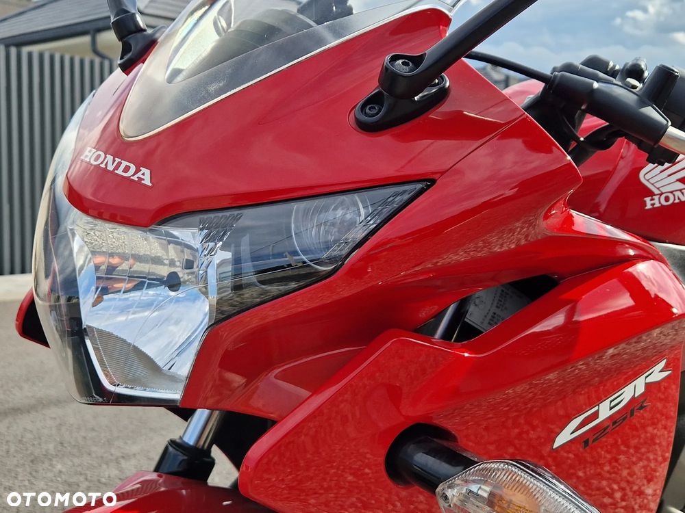 Honda CBR - 12