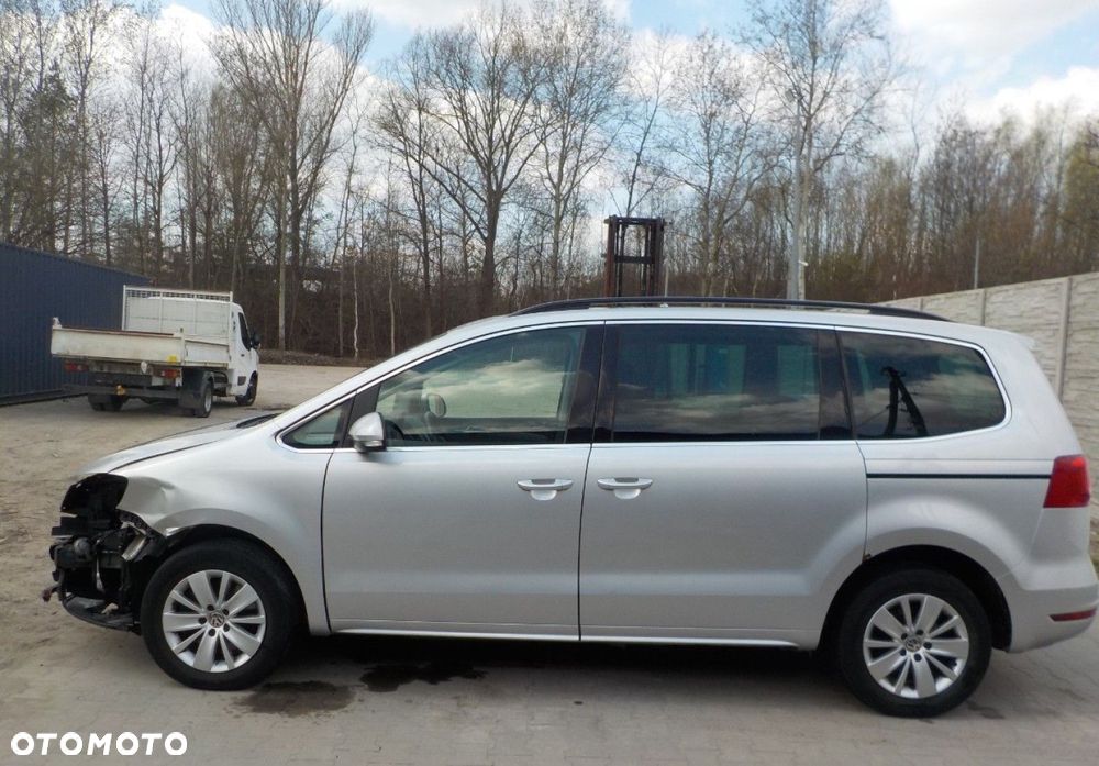 Volkswagen Sharan - 10