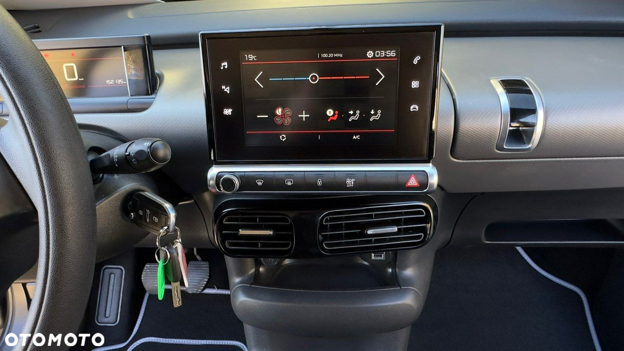 Citroën C4 Cactus - 16