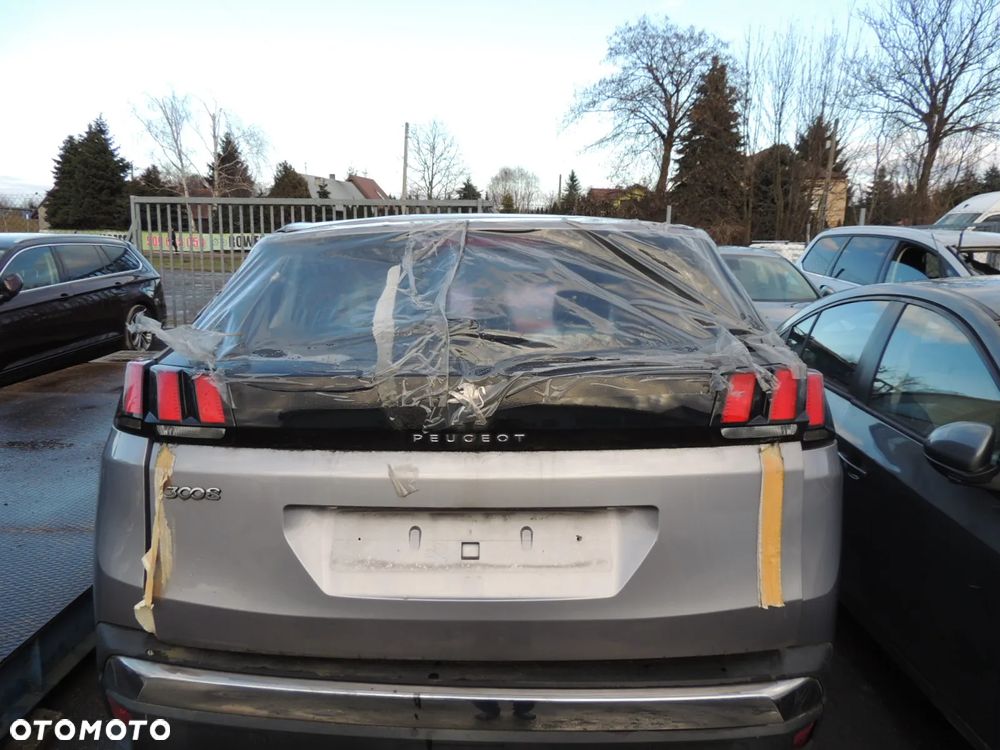 Klapa bagażnika Peugeot 3008 II '20 KCA - 1