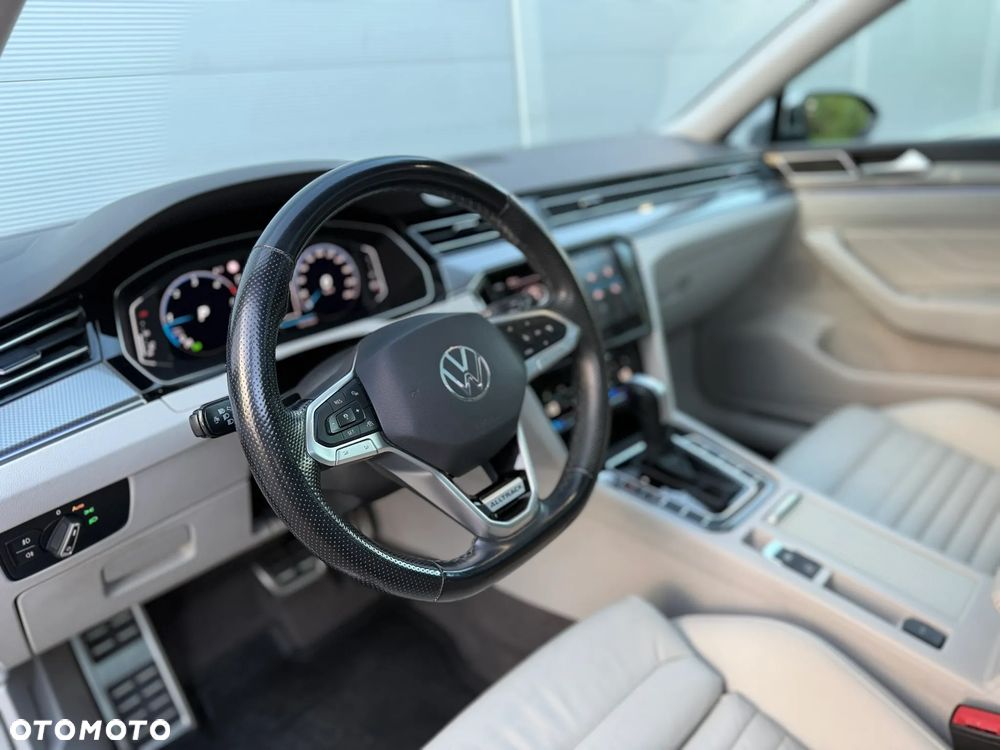 Volkswagen Passat Alltrack 2.0 TDI 4Mot DSG - 27