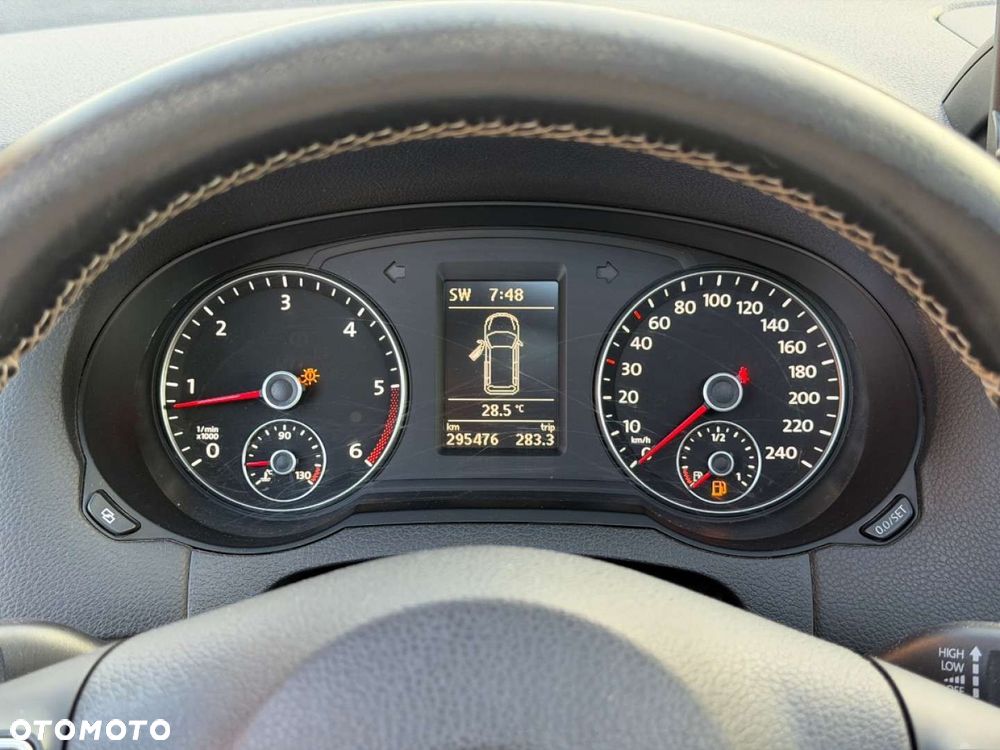 Volkswagen Sharan - 16