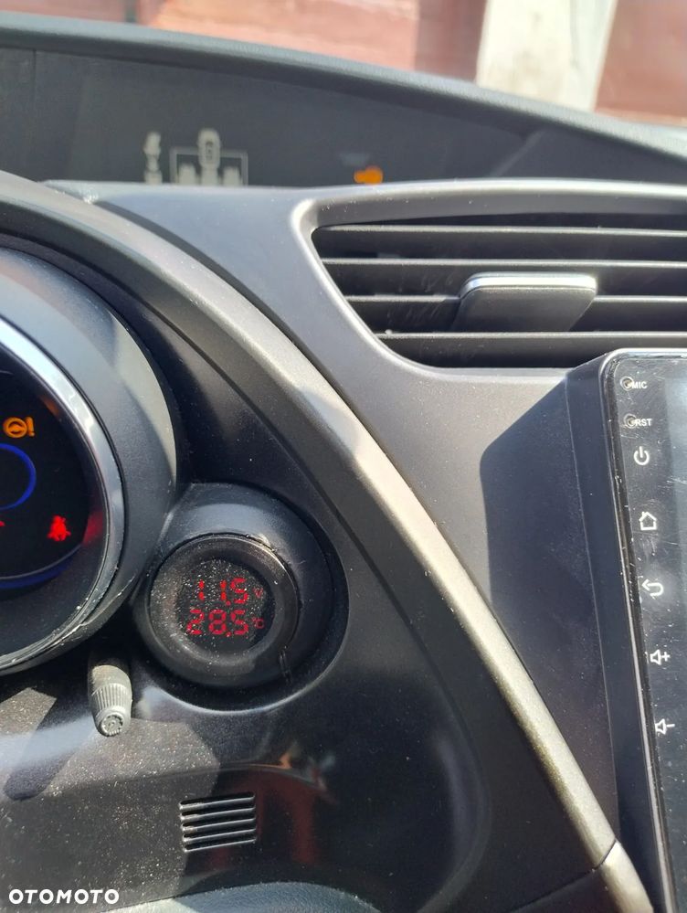 Honda Civic 1.8 Lifestyle (ADAS / Connect+) - 14