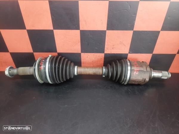 Transmissão Frente Esquerda Toyota Hilux Viii Pick-Up (_N1_) - 1