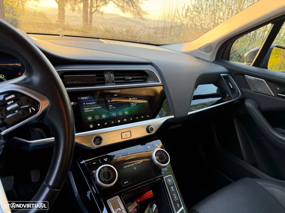 Jaguar I-Pace EV400 AWD SE - 9