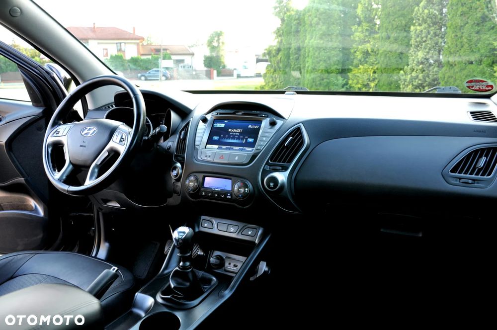 Hyundai ix35 1.6 GDI Premium 2WD - 24