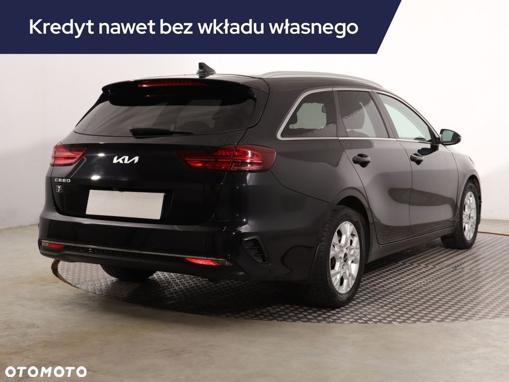 Kia Ceed - 7
