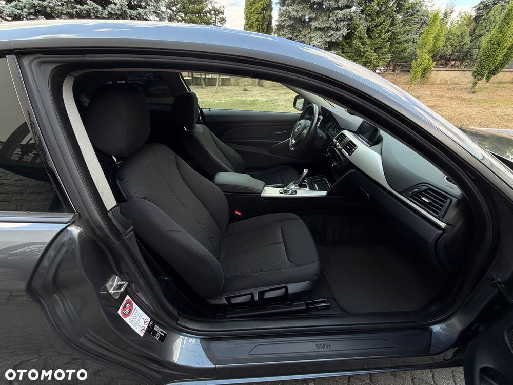 BMW Seria 4 420i Sport Line - 33