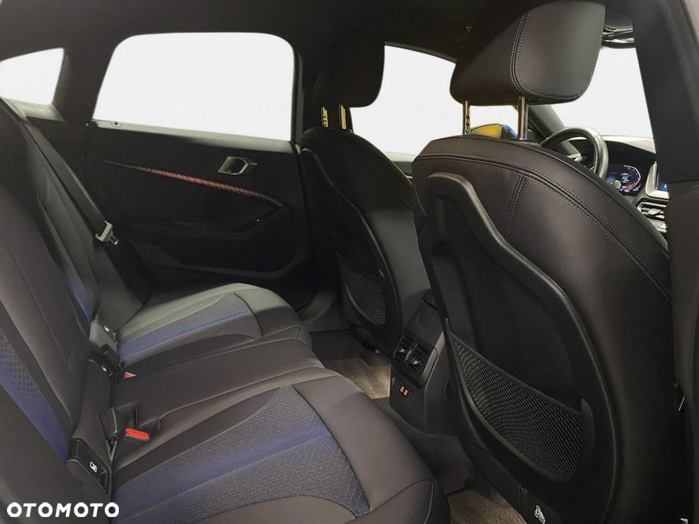 BMW Seria 2 220i - 16