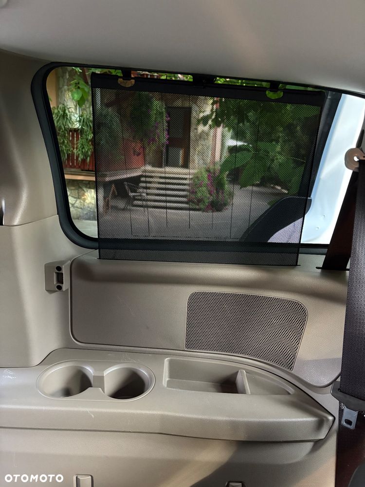 Lancia Voyager 3.6 Platinum - 21
