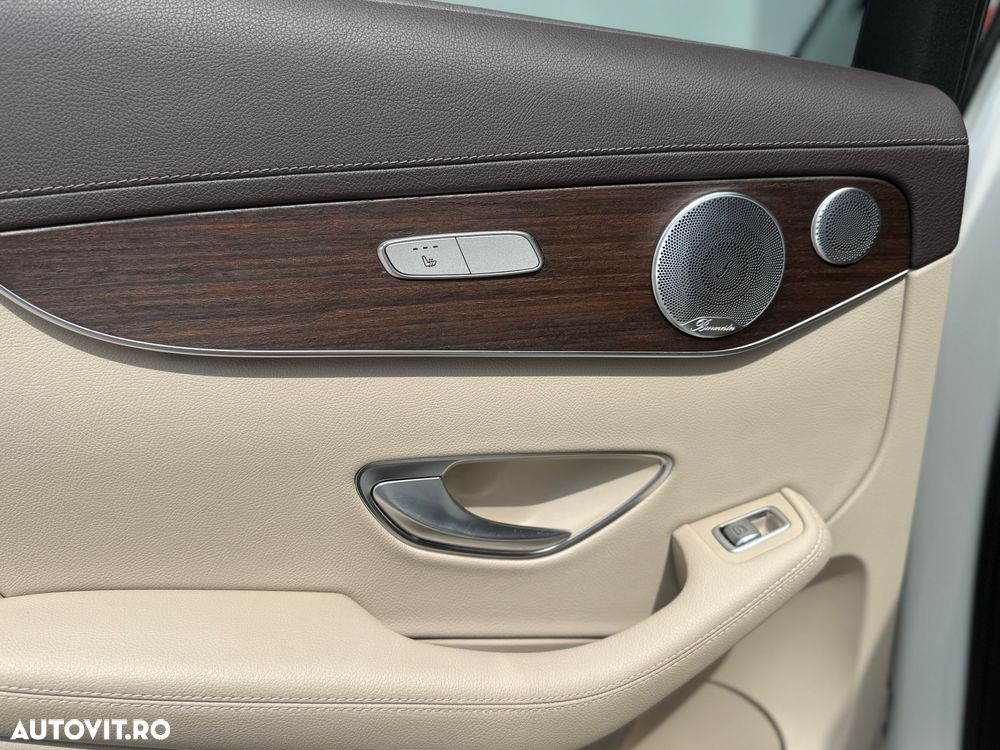 Mercedes-Benz GLC 220 d 4MATIC 9G-TRONIC AMG Line - 25