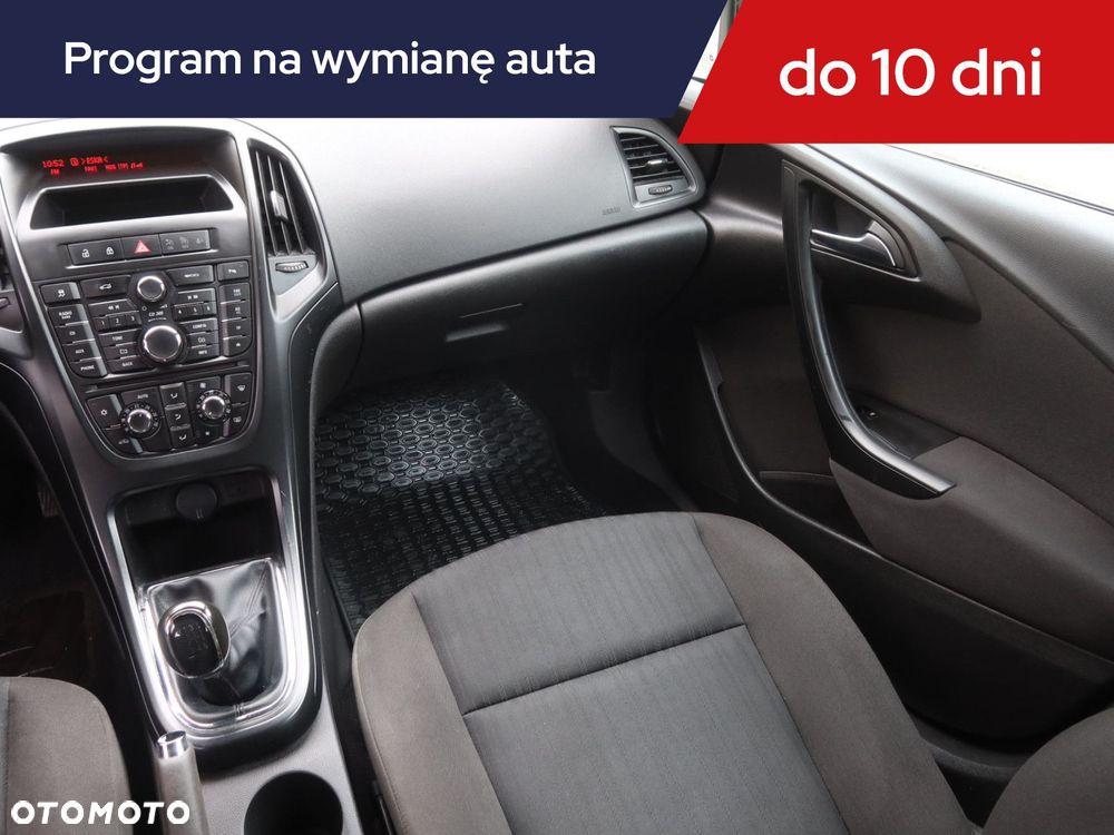 Opel Astra - 10