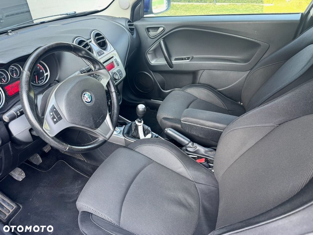 Alfa Romeo Mito - 10