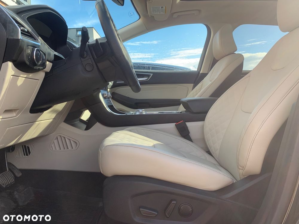 Ford Edge - 20