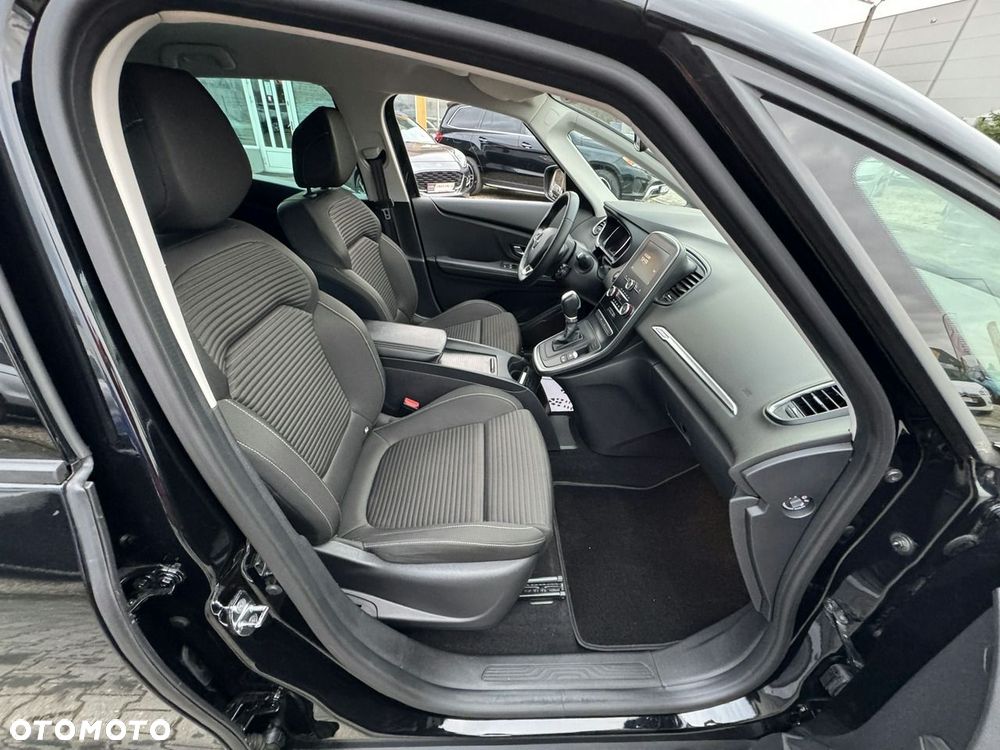Renault Scenic - 22