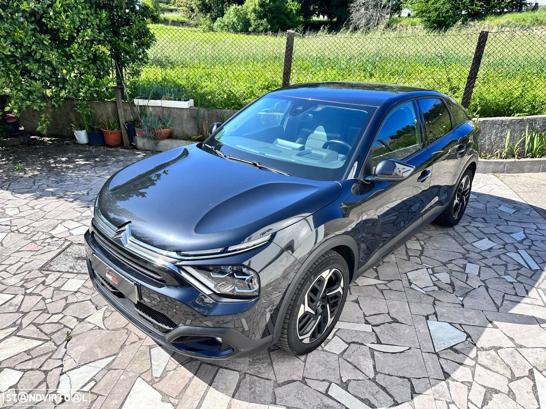 Citroën C4 1.2 PureTech Shine - 2
