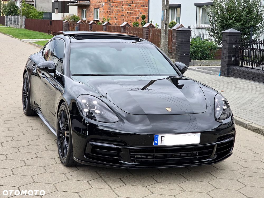 Porsche Panamera - 37