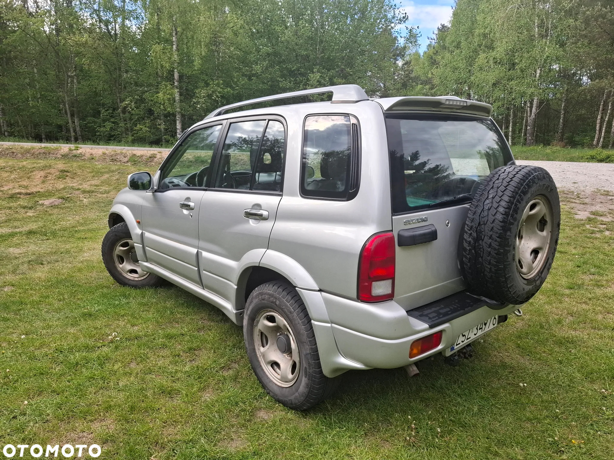 Suzuki Grand Vitara 2.0 - 7