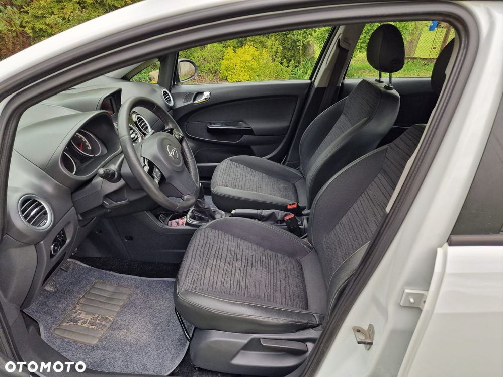 Opel Corsa - 8