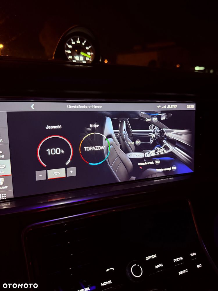 Porsche Panamera 4 E-Hybrid Executive - 28