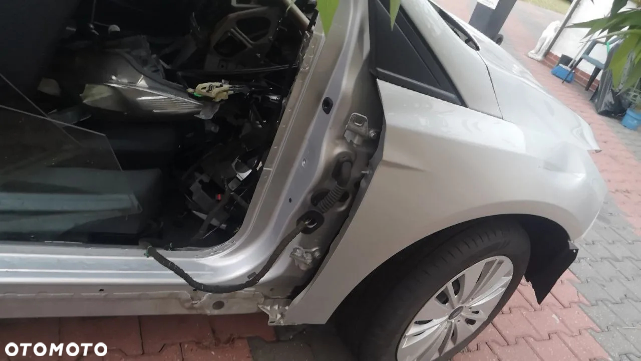 KAROSERIA DRZWI BŁOTNIK REFLEKTOR ZDERZAK FORD FOCUS MK3 III 2015 rok PO LIFT  (2010-2013/14 PRZED LIFT / 2014-> PO LIFT) - 6