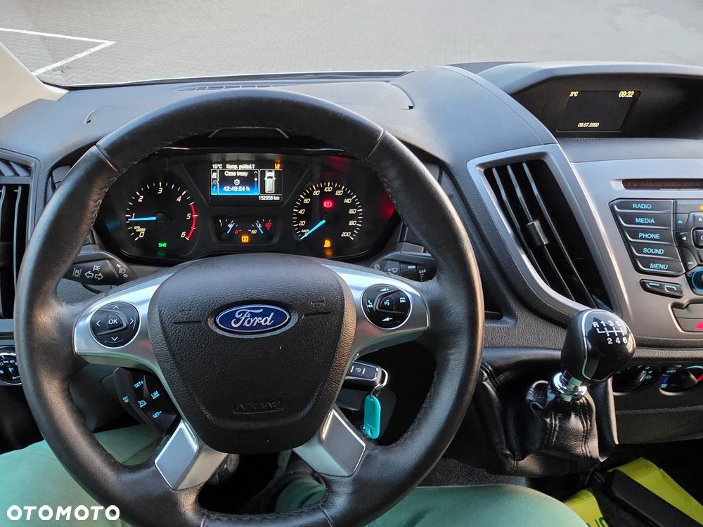 Ford Transit - 25