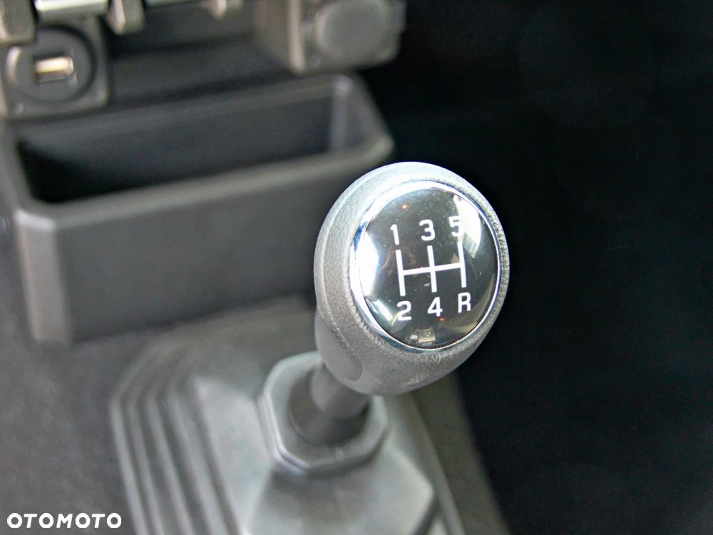 Suzuki Jimny 1.5 Elegance - 14