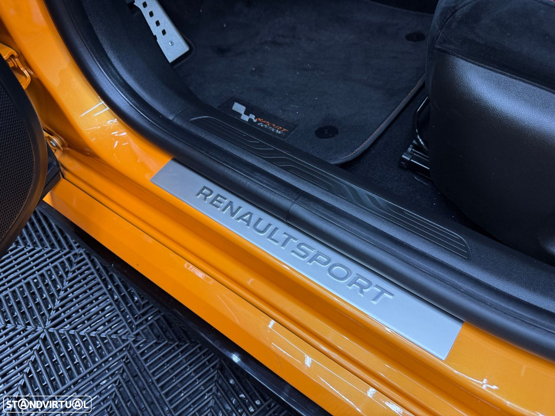 Renault Mégane 1.8 TCe R.S. Trophy - 24