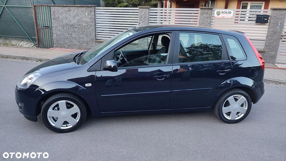 Ford Fiesta 1.4 Ghia - 15
