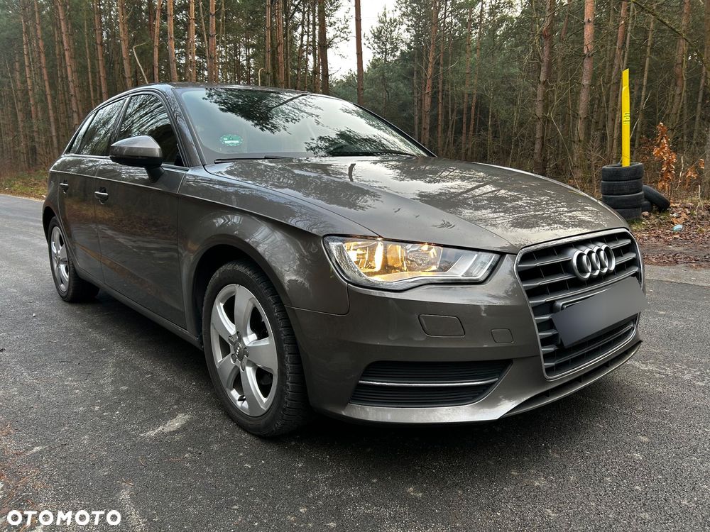 Audi A3 Sportback 1.6 TDI S tronic - 14