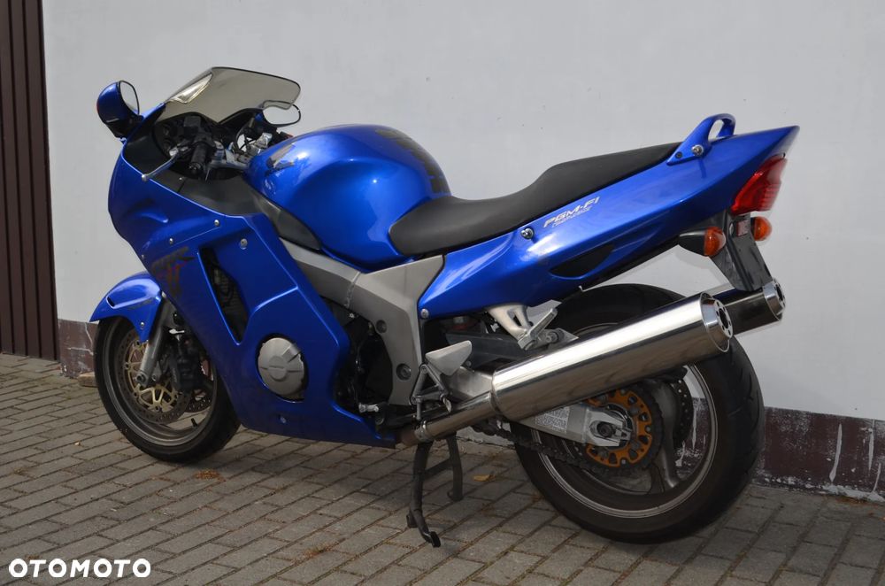 Honda CBR - 23
