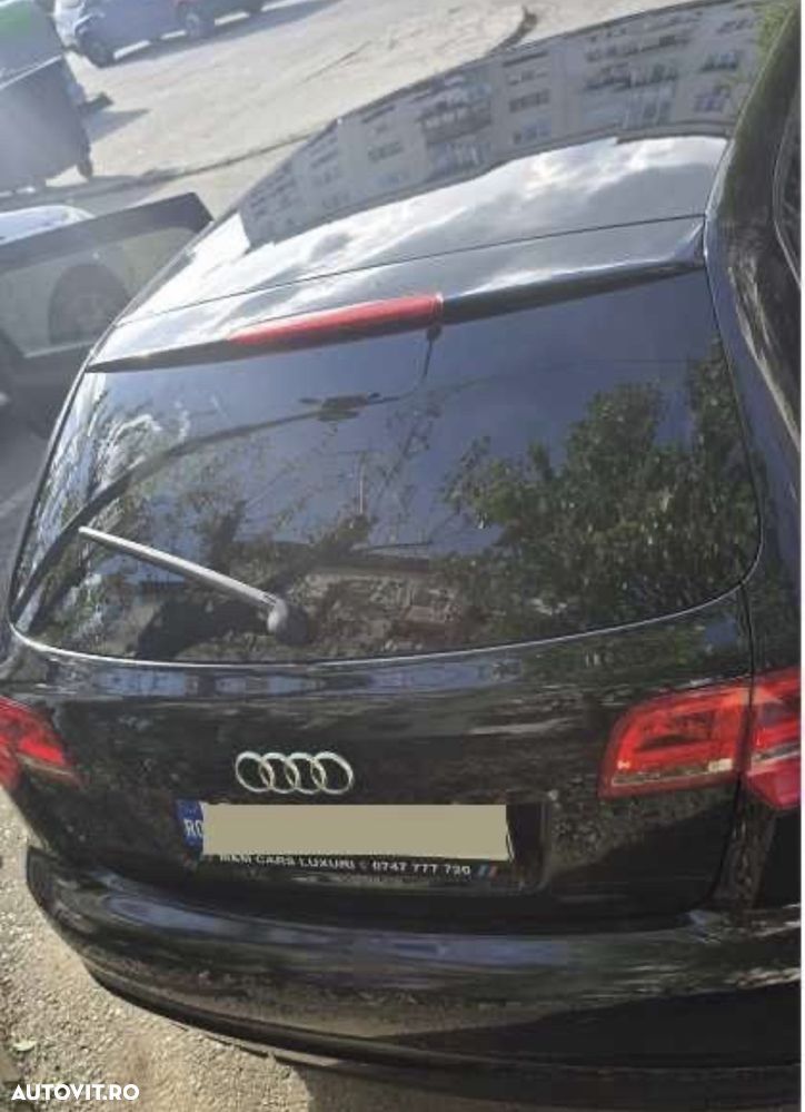 Audi A3 Sportback - 2