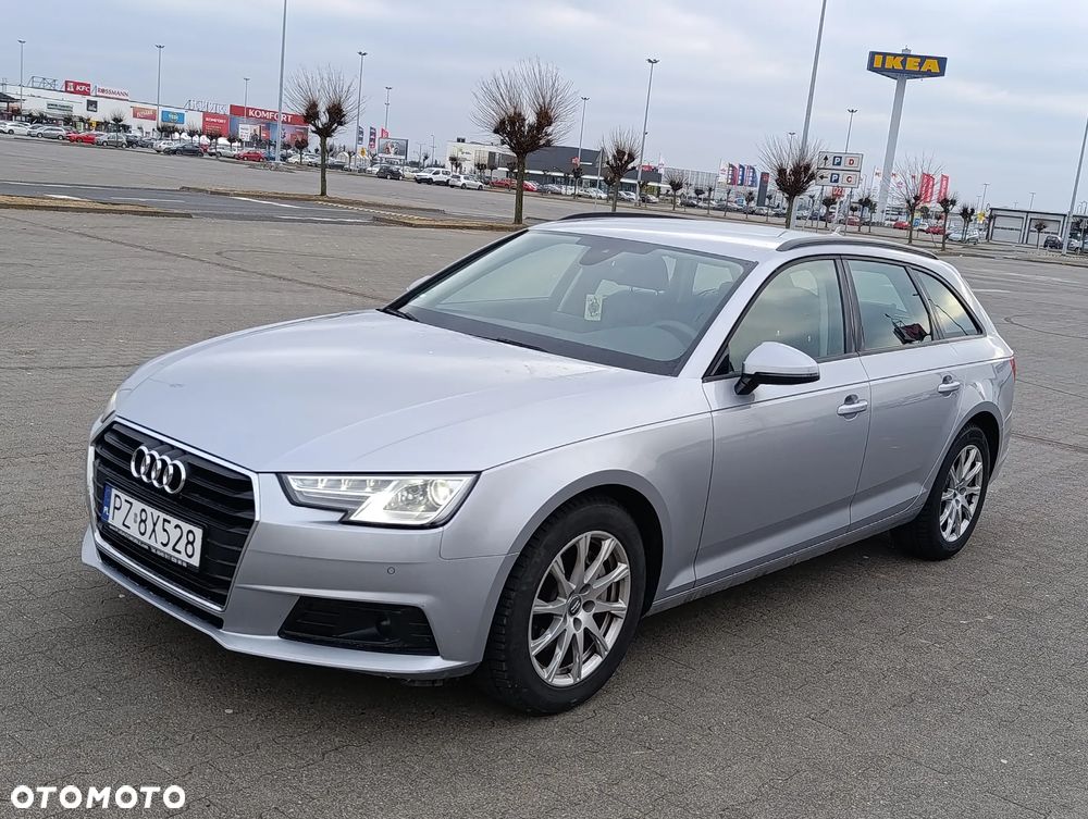 Audi A4 Avant - 1