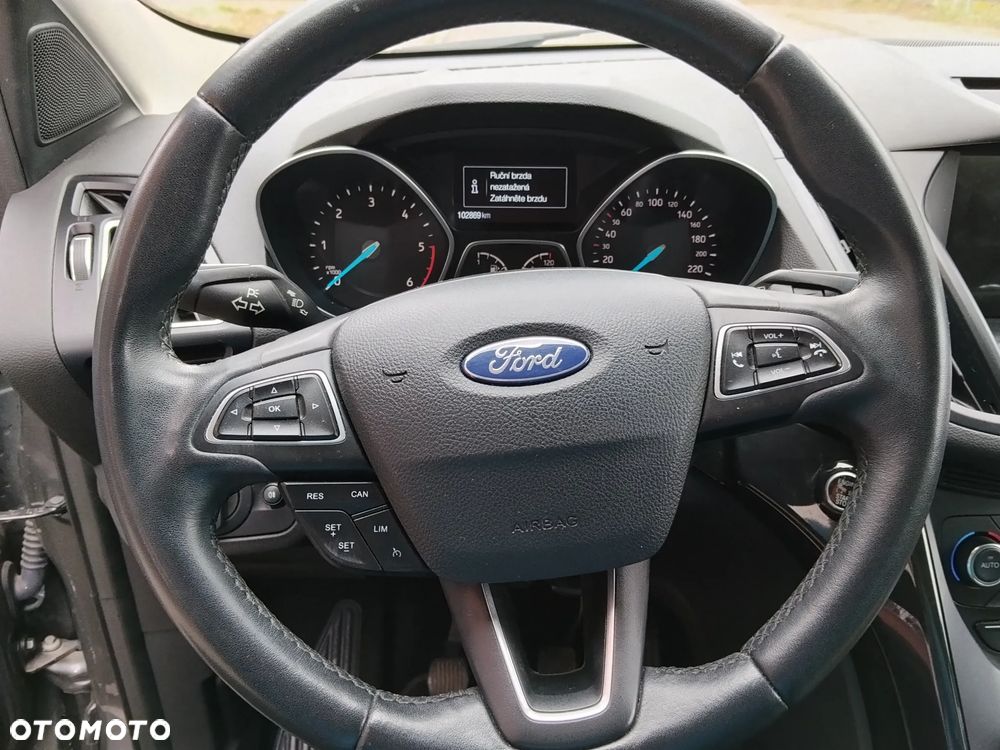 Ford Kuga 1.5 TDCi FWD Titanium - 11