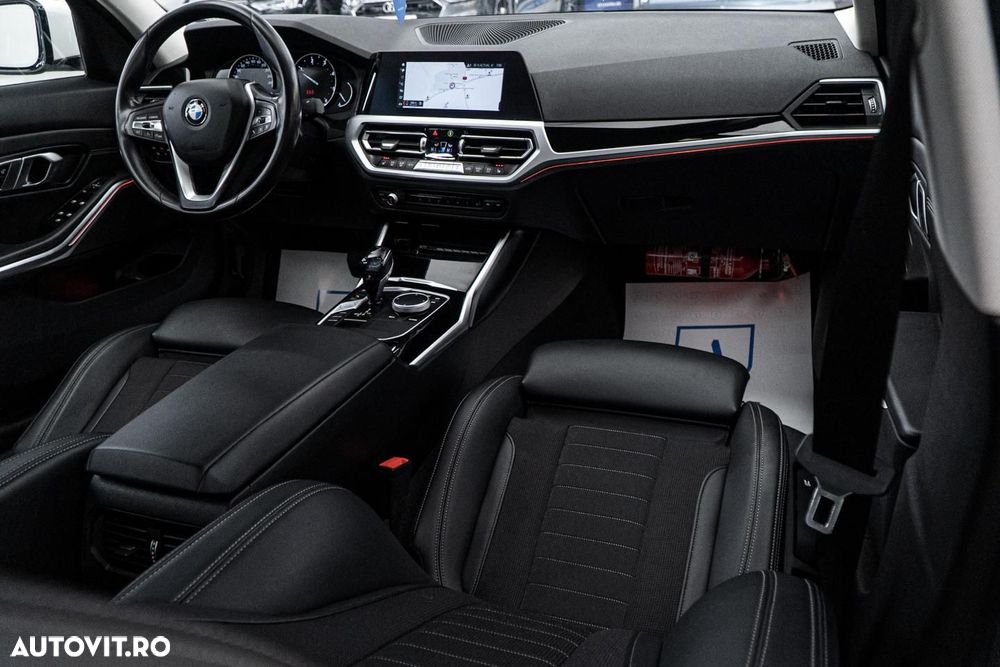 BMW Seria 3 320d Aut. Sport Line - 2