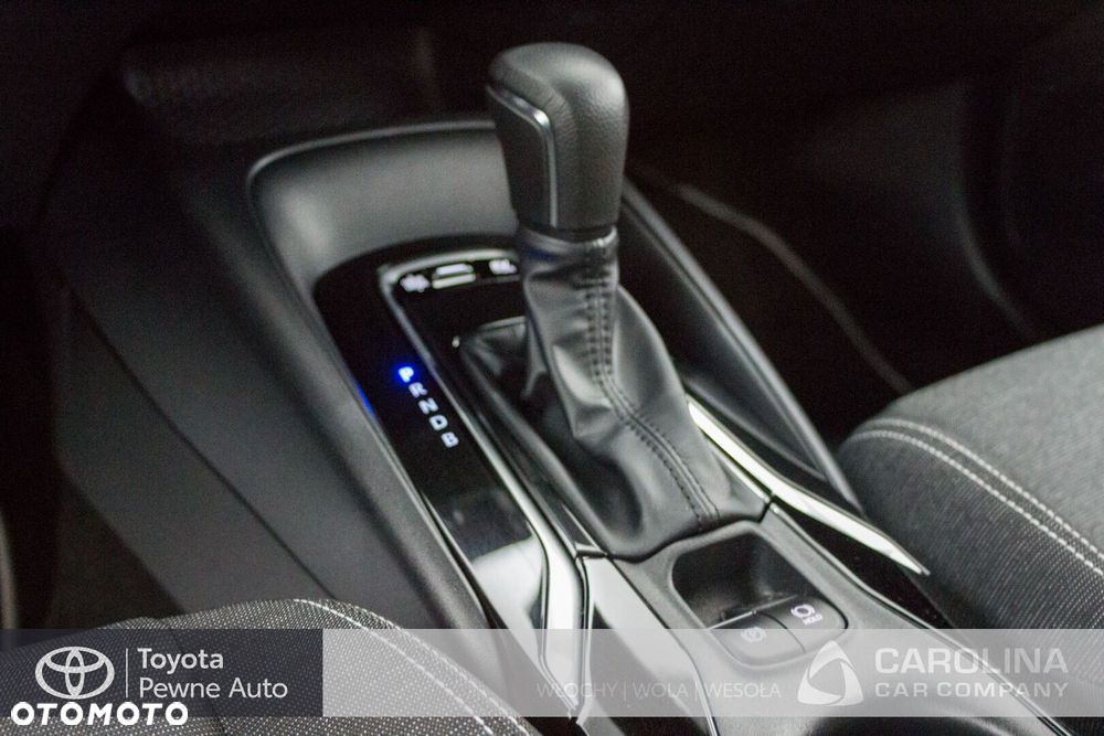 Toyota Corolla 1.8 Hybrid Comfort - 12