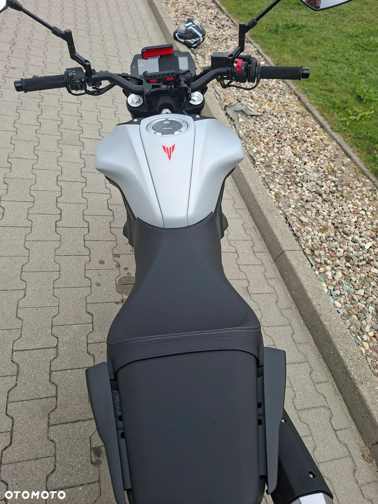 Yamaha MT - 11