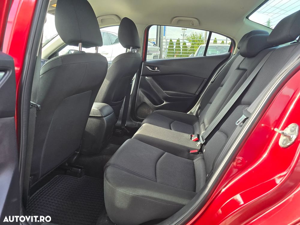 Mazda 3 G120 Revolution - 14