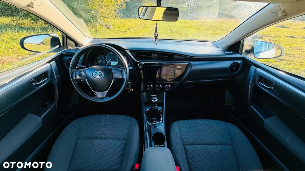 Toyota Corolla 1.33 Active - 6
